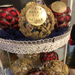 Palle di Natale irriverenti – Incise a mano